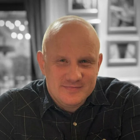 Donatas (Donny), the developer behind Icy Code